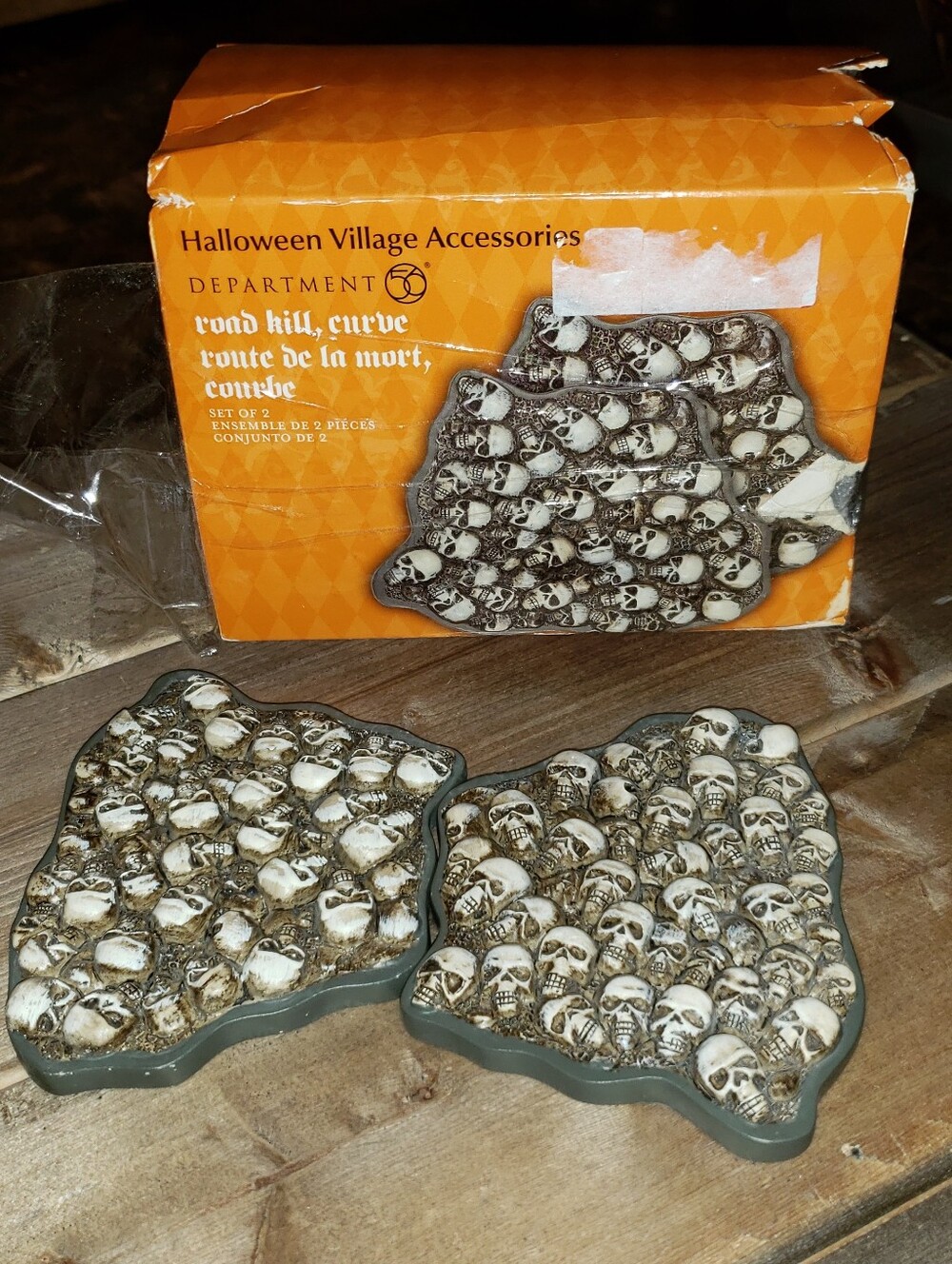 Department 56 Halloween Village Accessories"Road Kill, Curve"